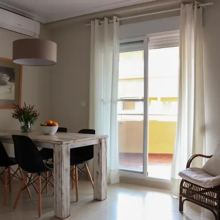 Residencial Mediterraneo アパート *